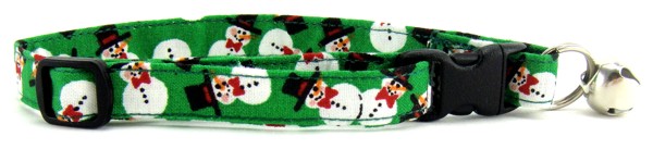 Green Tossed Snowmen Cat Collar